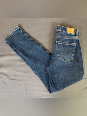American Eagle Mom Jeans Womens Size 0 High Rise Medium Wash Stretch Denim